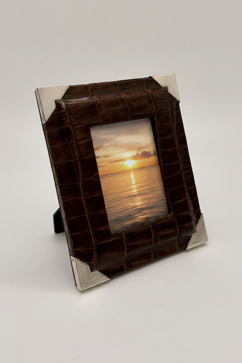 2 X 3 Leather Frame with Silver Corners