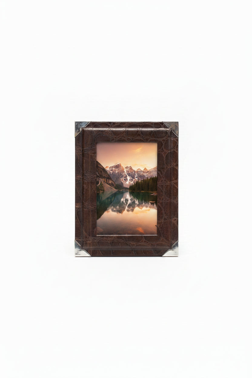 5 X 7 Leather Frame with Silver Corners