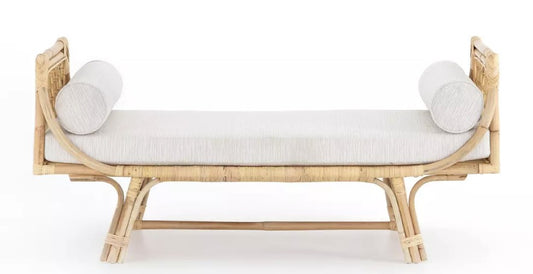 Marina Chaise