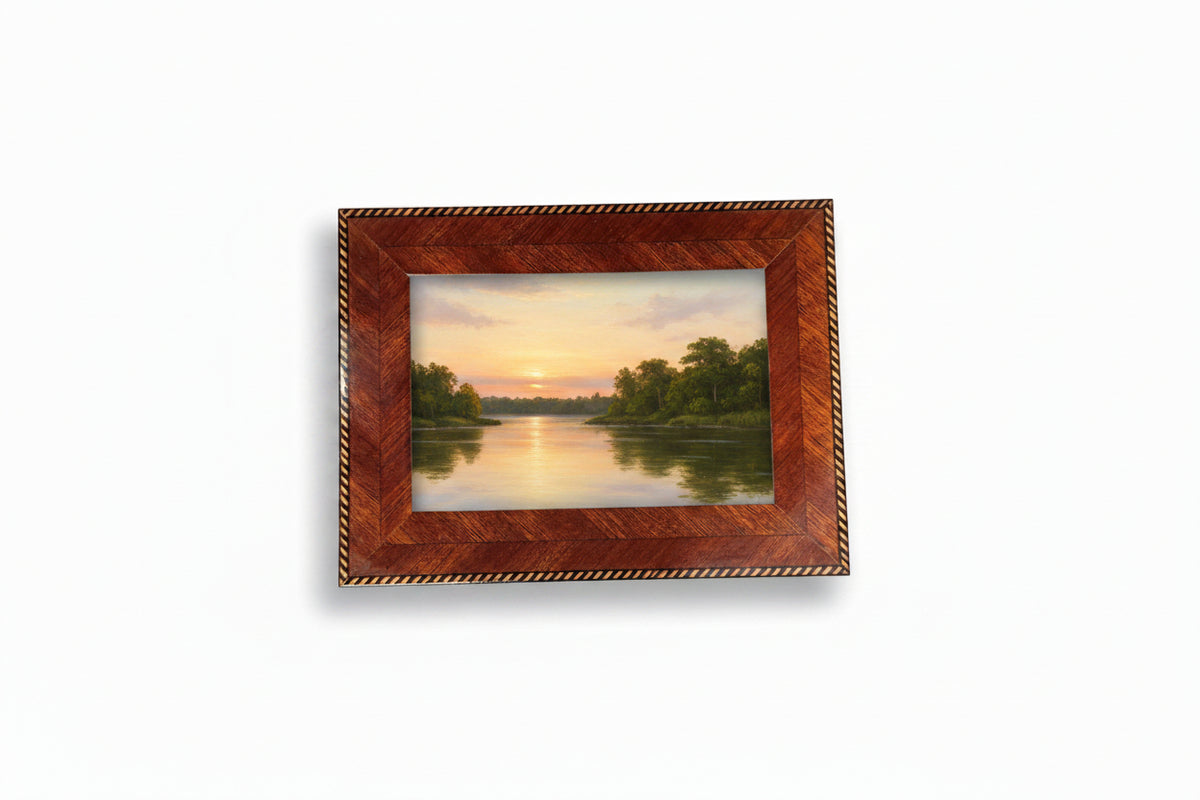 Burlwood Frame