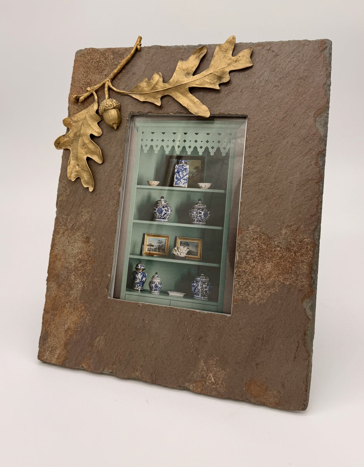 4 X 6 Slate Frame with Acorn Detail